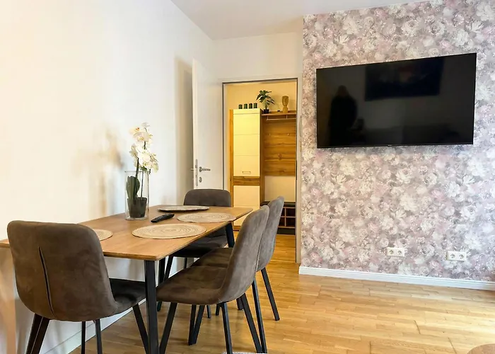 9-min To Center, 1br &1lr With Balcony, Tv & Wifi Viena